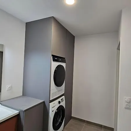 2 Neuf Bord De 로양