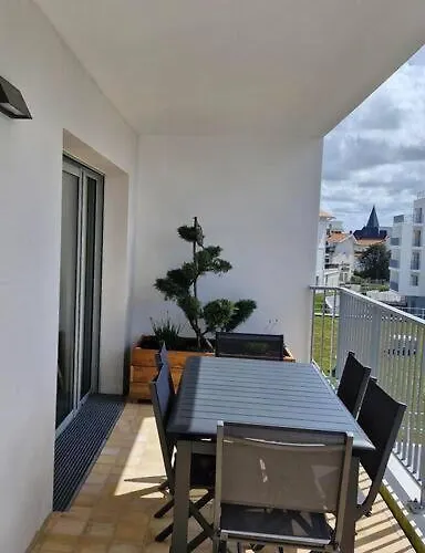 Διαμέρισμα 2 Neuf Bord De