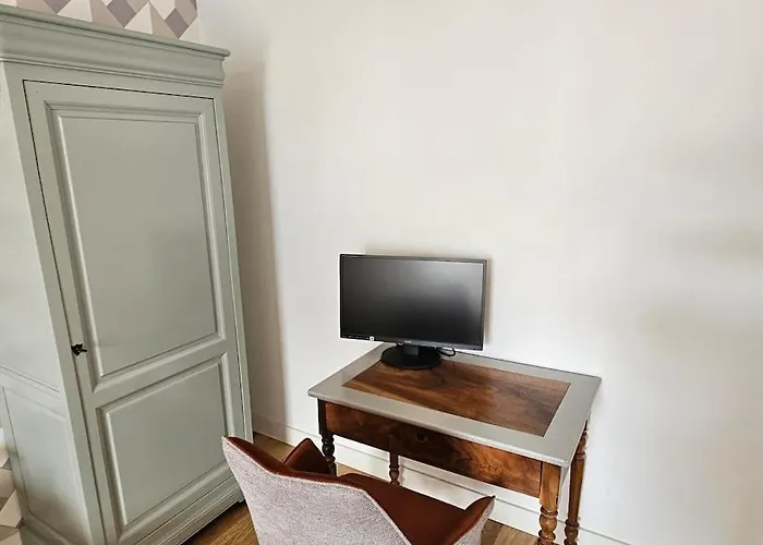 2 Neuf Bord De Διαμέρισμα *